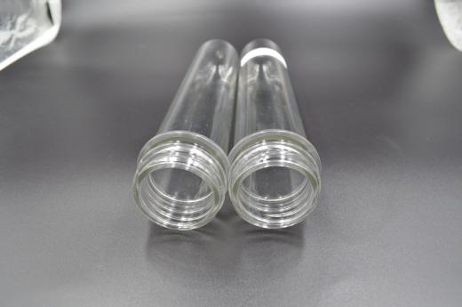 如何选择塑料瓶胚厂家及其瓶胚的作用？